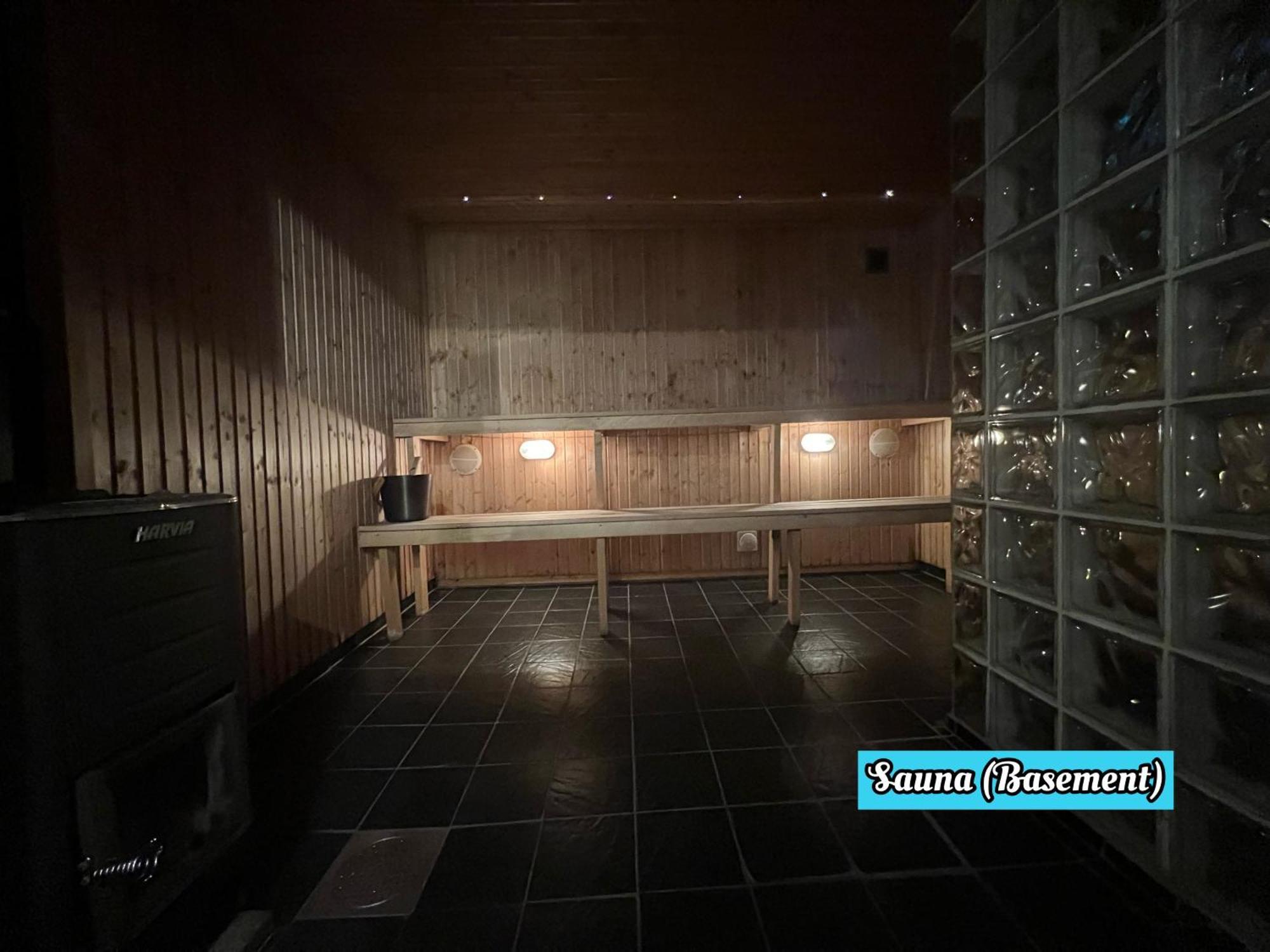 Kiruna Accommodation Vintergatan 5B, Villa For 10 Person エクステリア 写真